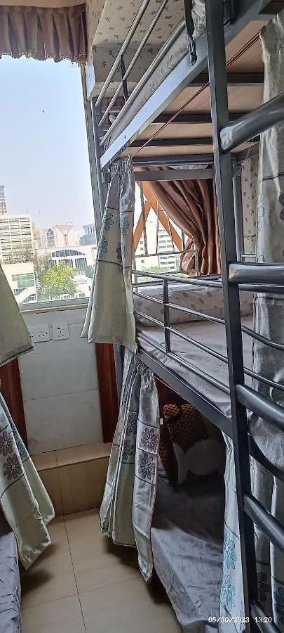 The Cultural Crashpad - 康乃馨旅館 Hong Kong 2*,