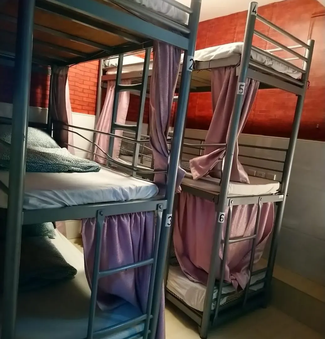 The Cultural Crashpad - 康乃馨旅館 Hong Kong 2*,  China